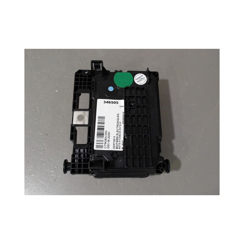 BOITE A FUSIBLES CITROEN DS3 2009-