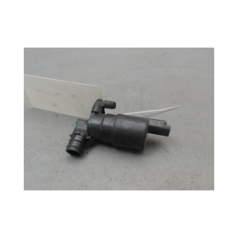 POMPE LAVE-GLACE AVANT TOYOTA AYGO I Phase 2 2009-2012