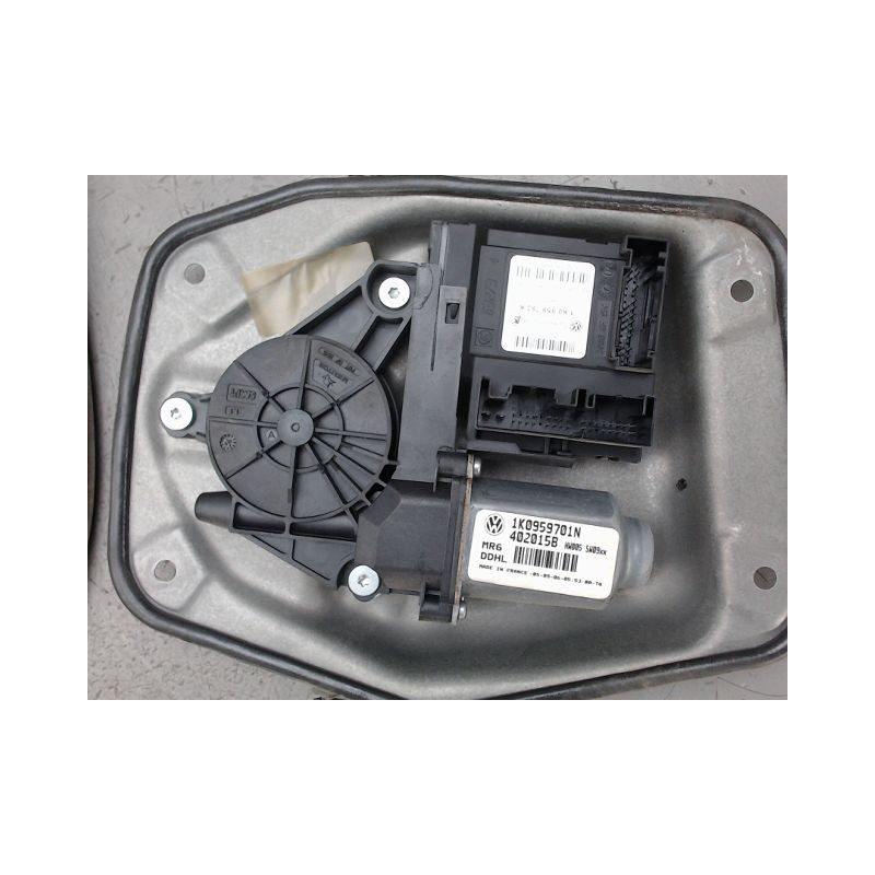 MECANISME LEVE-GLACE AVANT GAUCHE VOLKSWAGEN GOLF