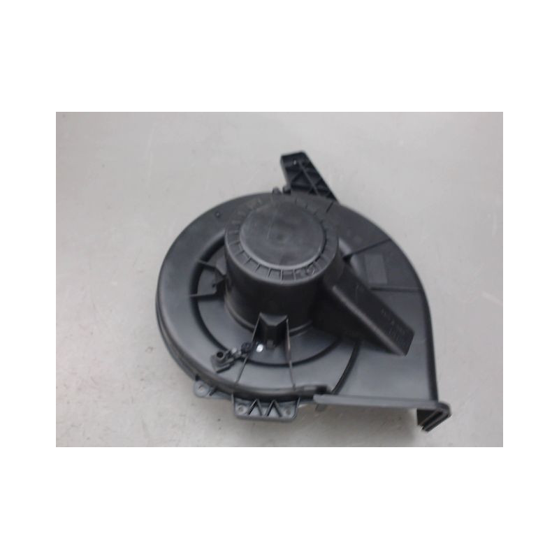 MOTEUR VENTILATEUR CHAUFFAGE VOLKSWAGEN POLO