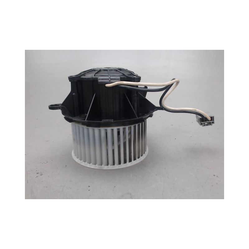 MOTEUR VENTILATEUR CHAUFFAGE OPEL ASTRA