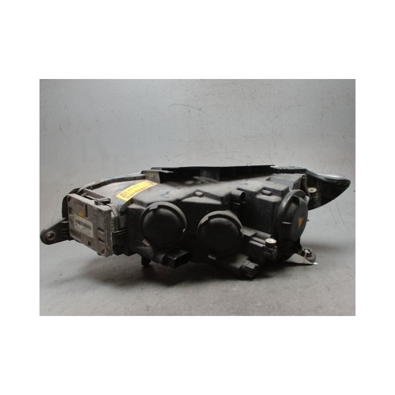 PHARE DROIT VOLKSWAGEN PASSAT
