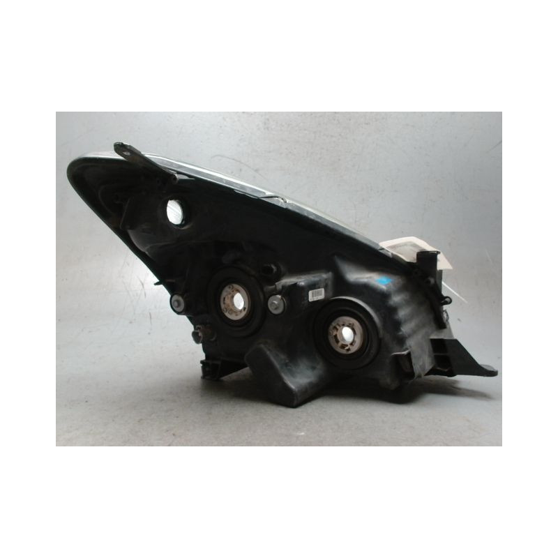PHARE GAUCHE TOYOTA COROLLA VERSO 2007-