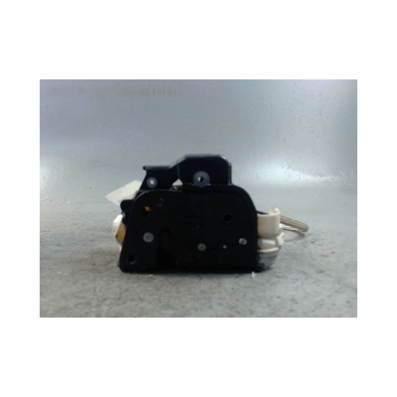SYSTEME CONDAMNATION AVANT GAUCHE AUDI A6 2001-