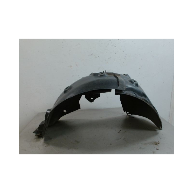 PARE-BOUE AVANT DROIT RENAULT MEGANE