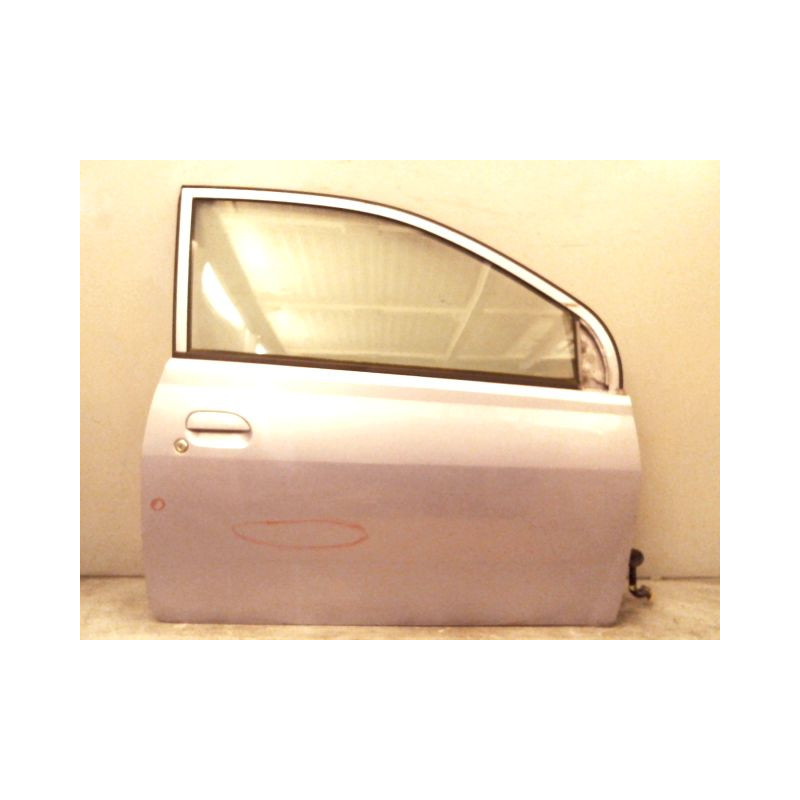 PORTE AVANT DROIT DAIHATSU CUORE 03-