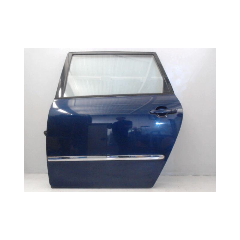 PORTE ARRIERE GAUCHE TOYOTA AVENSIS VERSO 01-03