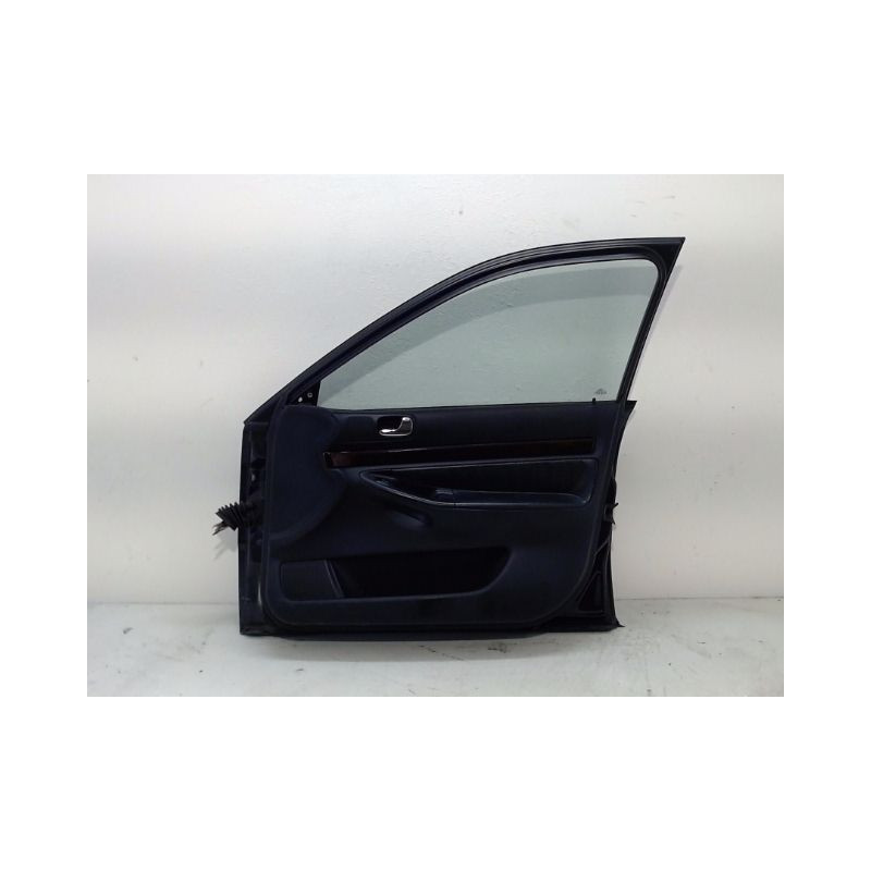 PORTE AVANT DROIT AUDI A4 99-2001