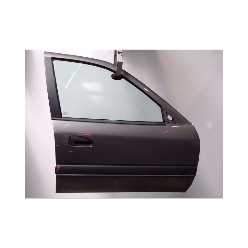 PORTE AVANT DROIT RENAULT SAFRANE 96 -2000