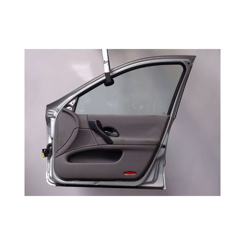 PORTE AVANT DROIT RENAULT LAGUNA II 00-2005