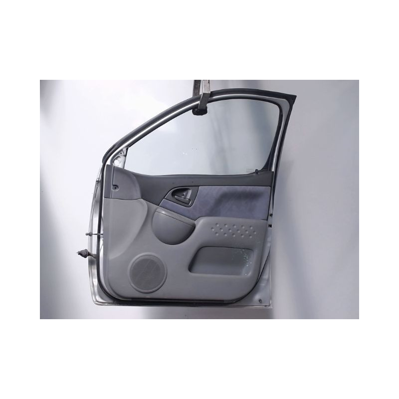 PORTE AVANT DROIT TOYOTA YARIS VERSO -2003