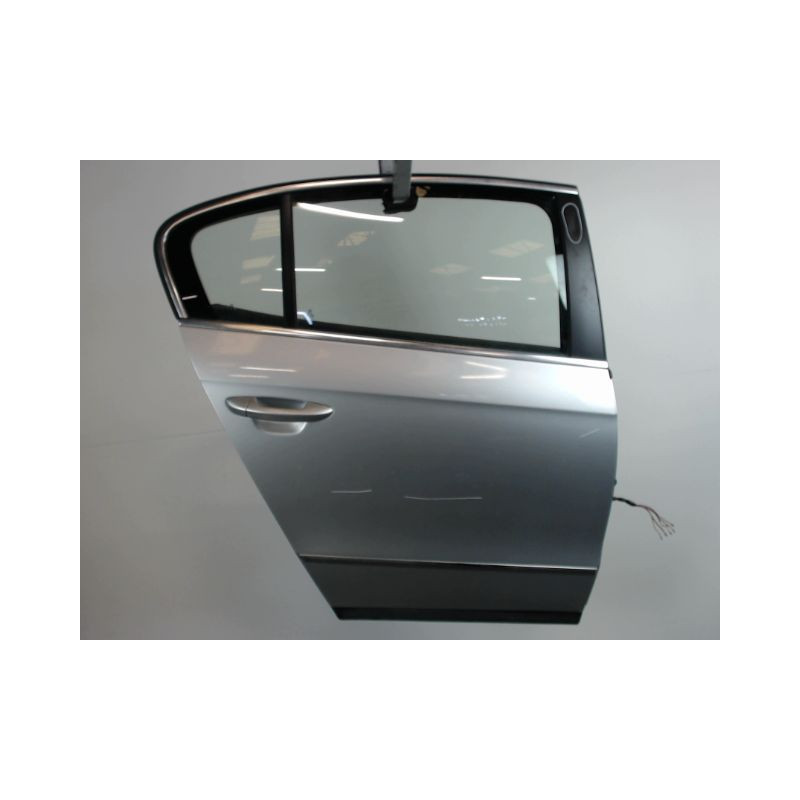 PORTE ARRIERE DROIT VOLKSWAGEN PASSAT 2005-