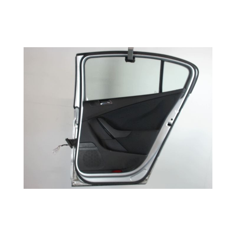 PORTE ARRIERE DROIT VOLKSWAGEN PASSAT 2005-