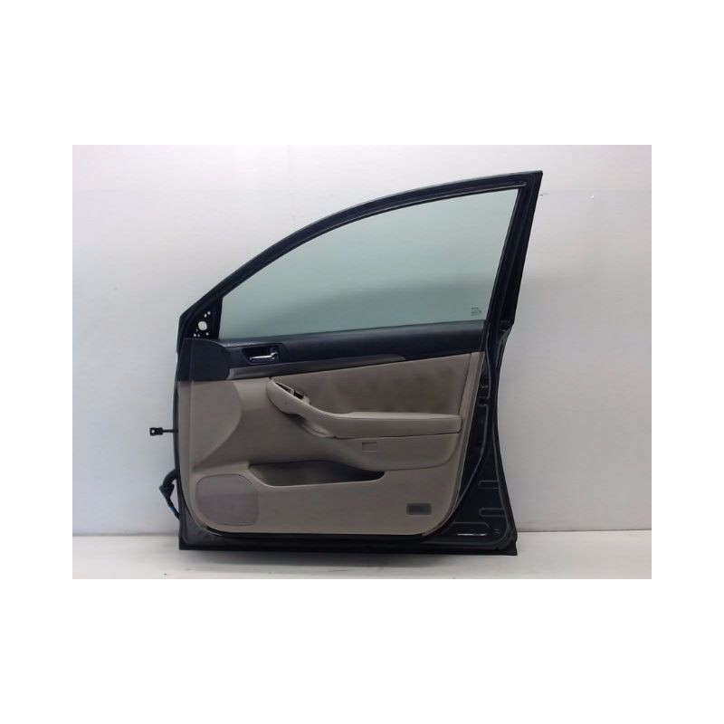 PORTE AVANT DROIT TOYOTA AVENSIS
