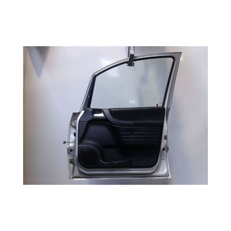 PORTE AVANT DROIT OPEL ZAFIRA
