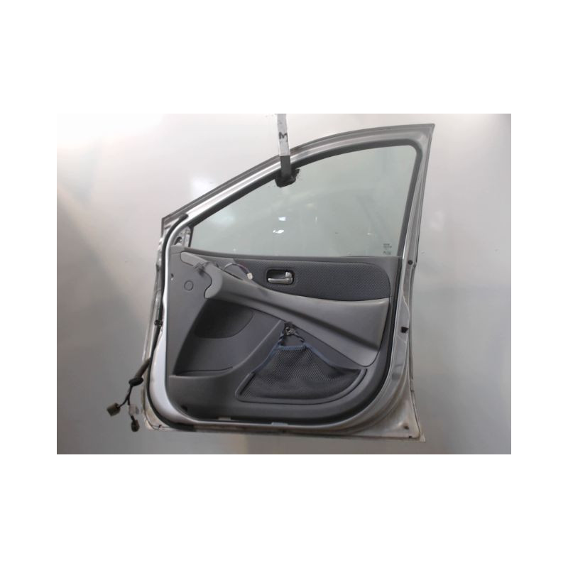 PORTE AVANT DROIT NISSAN ALMERA TINO 2003-