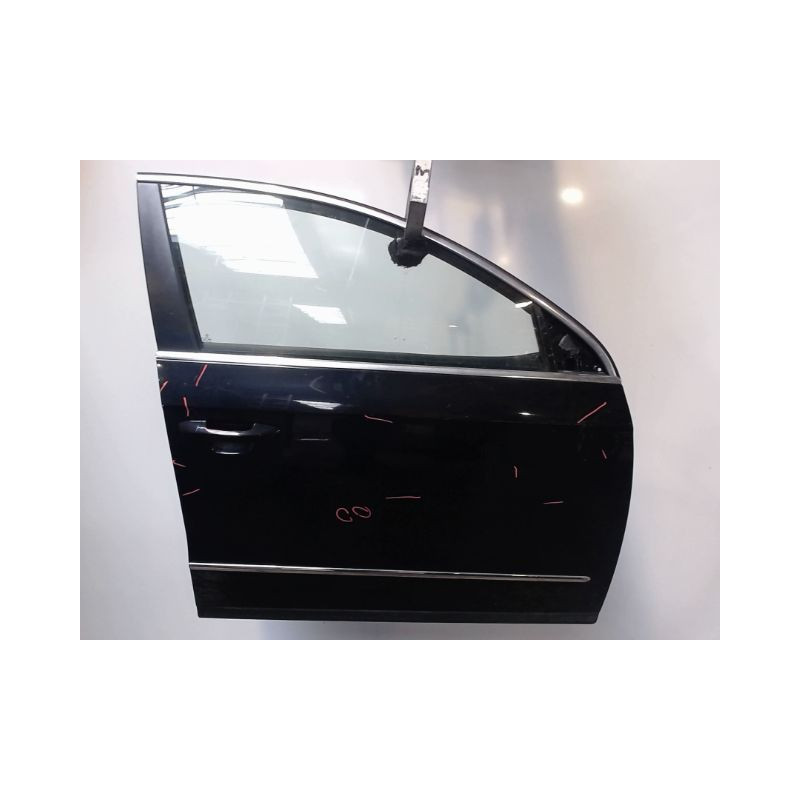 PORTE AVANT DROIT VOLKSWAGEN PASSAT 2005-