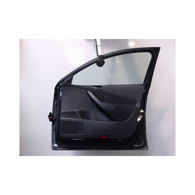 PORTE AVANT DROIT VOLKSWAGEN PASSAT 2005-
