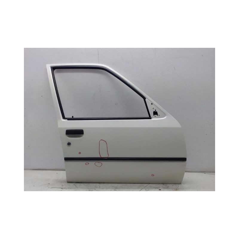 PORTE AVANT DROIT PEUGEOT 205