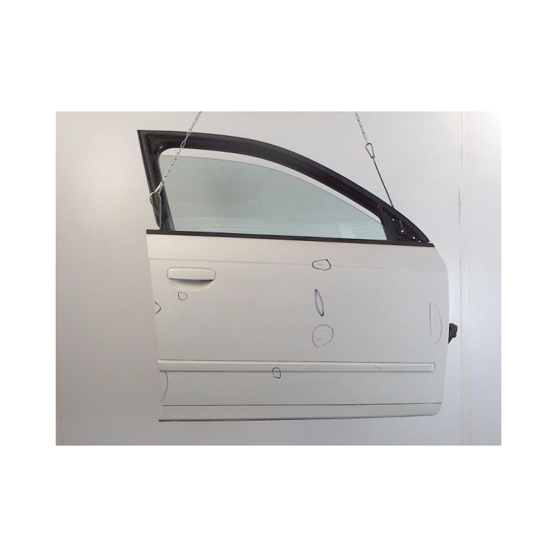 PORTE AVANT DROIT AUDI A4 AVANT 04-08