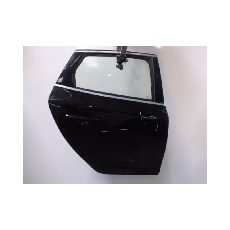 PORTE ARRIERE DROIT VOLVO V40 2000-