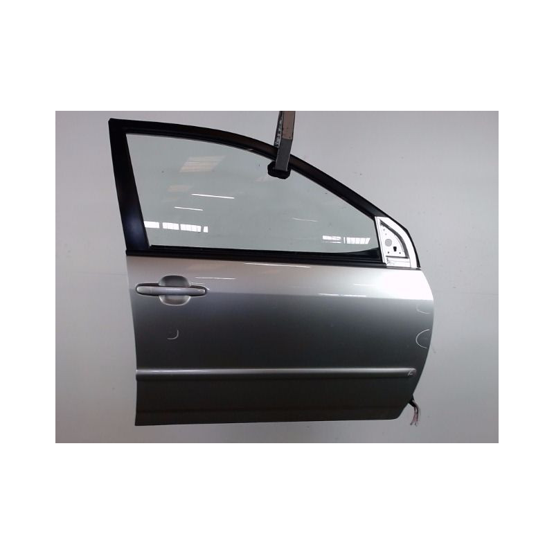 PORTE AVANT DROIT TOYOTA COROLLA 2004-