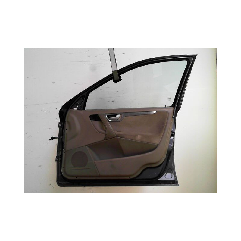 PORTE AVANT DROIT VOLVO V70 2004-