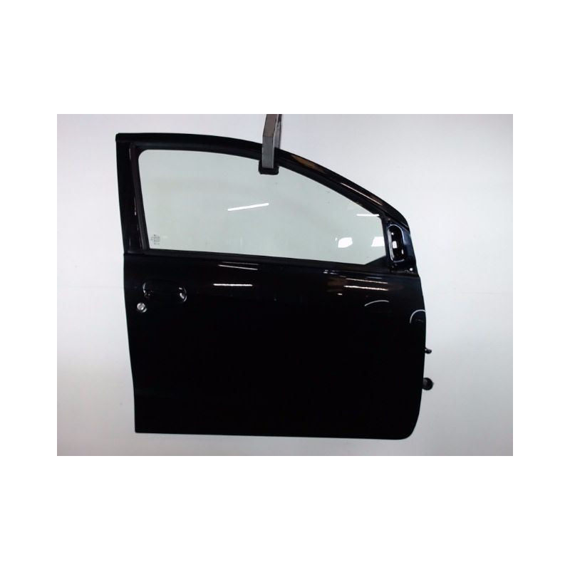 PORTE AVANT DROIT DAIHATSU CUORE