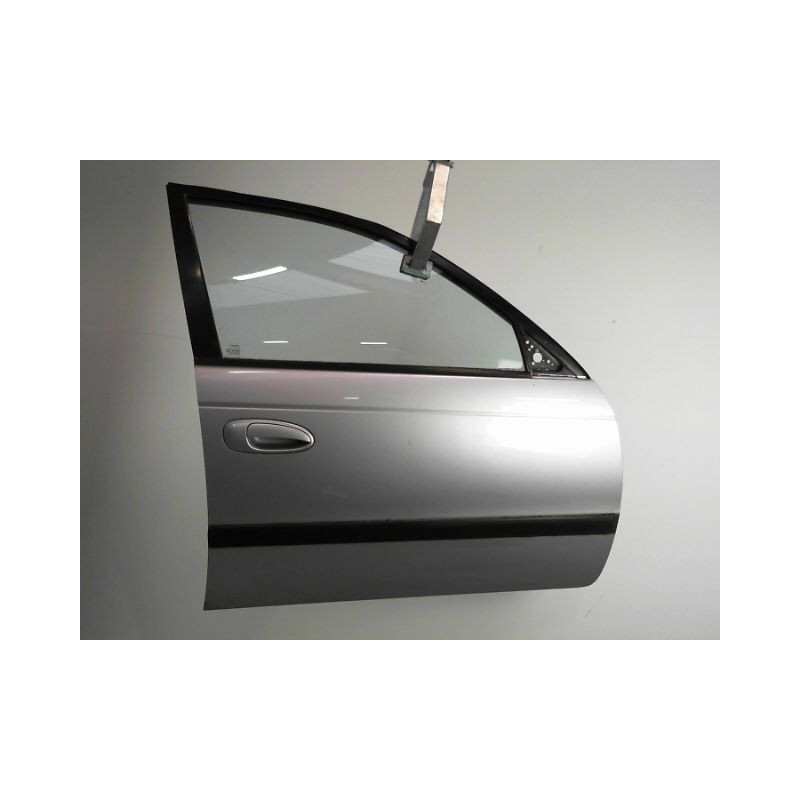 PORTE AVANT DROIT TOYOTA AVENSIS 2000-2003