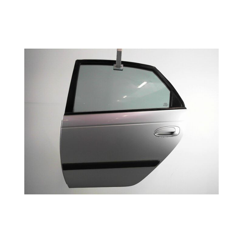 PORTE ARRIERE GAUCHE TOYOTA AVENSIS 2000-2003