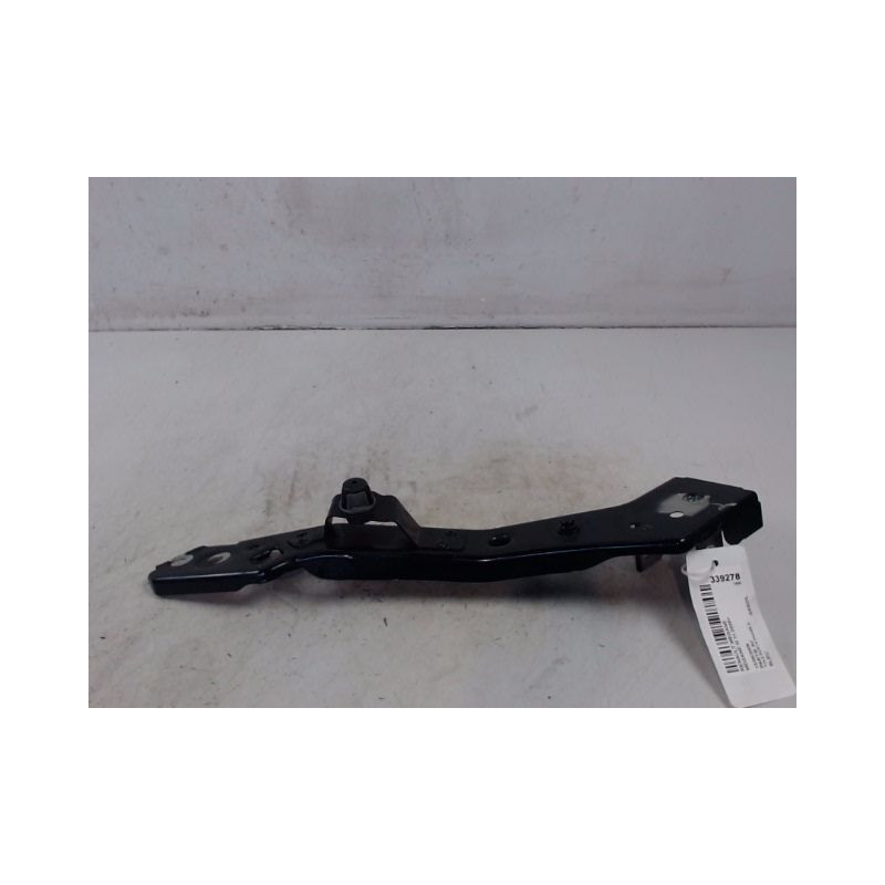 TOLE PORTE PHARE DROIT RENAULT MEGANE III 2008-