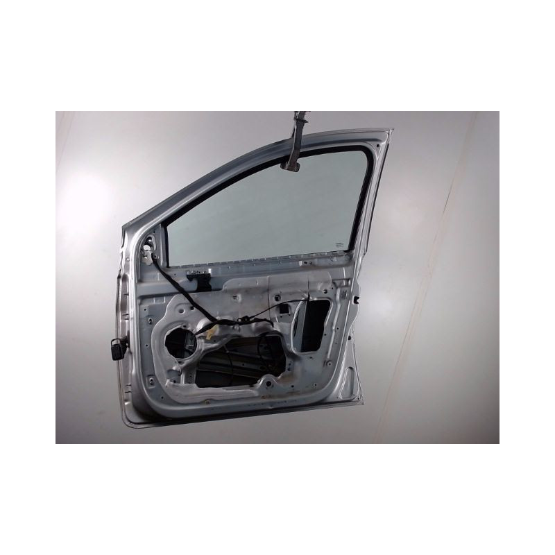 PORTE AVANT DROIT RENAULT CLIO