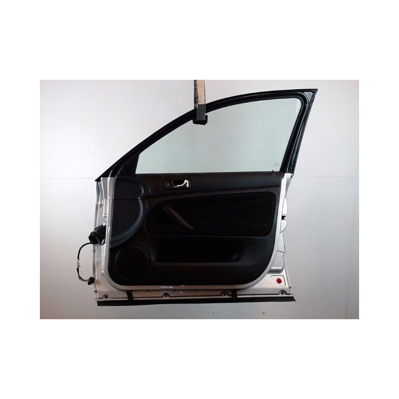 PORTE AVANT DROIT VOLKSWAGEN PASSAT 96-2000