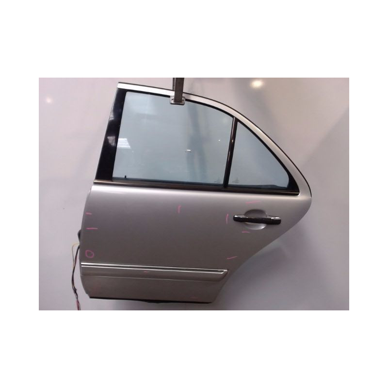 PORTE ARRIERE GAUCHE MERCEDES E200