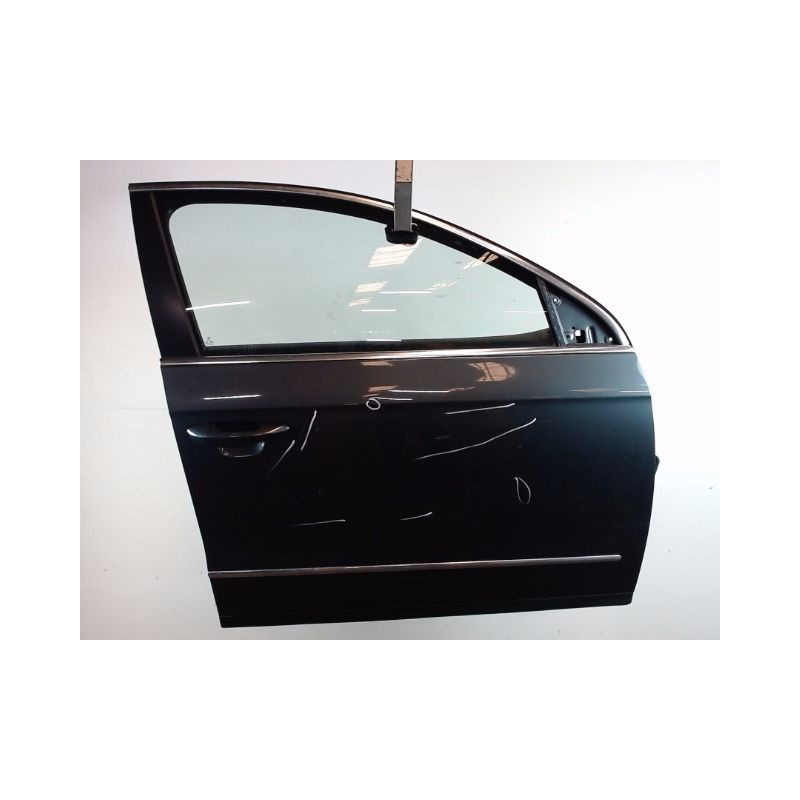 PORTE AVANT DROIT VOLKSWAGEN PASSAT 2005-