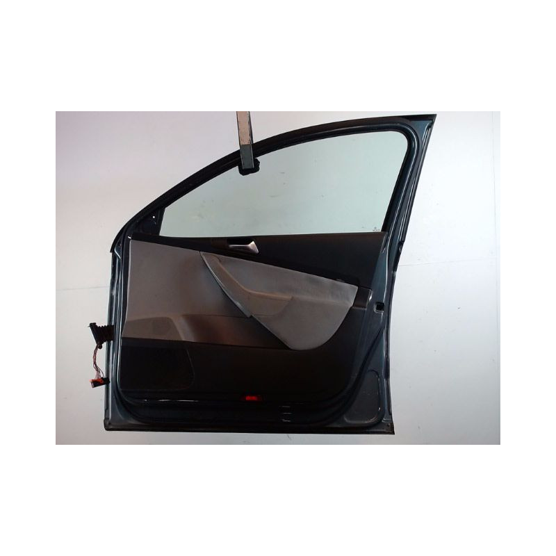 PORTE AVANT DROIT VOLKSWAGEN PASSAT 2005-