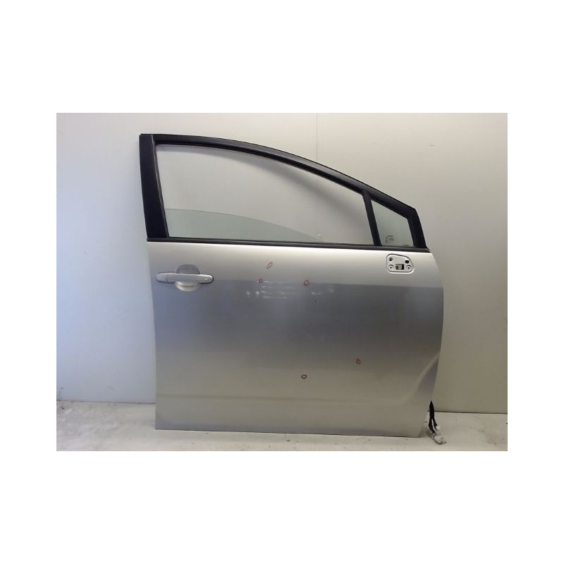 PORTE AVANT DROIT TOYOTA COROLLA