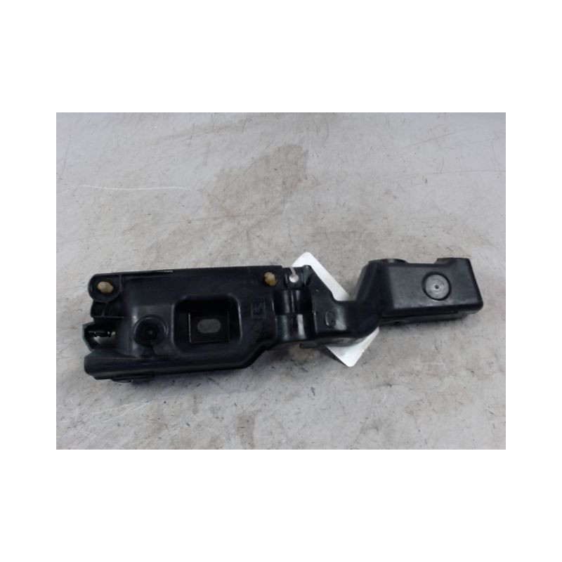 SUPPORT AILE AVG RENAULT SCENIC III 2009-