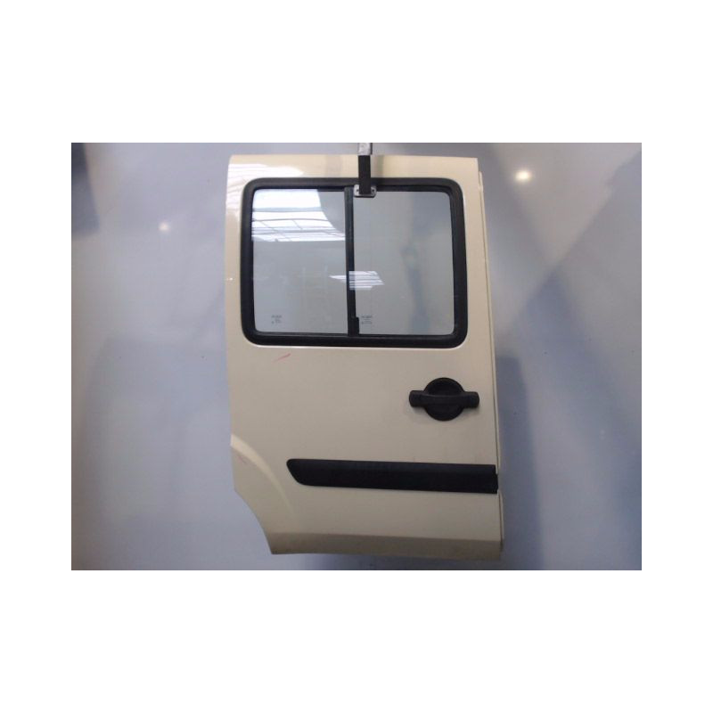 PORTE COULISSANTE DROITE FIAT DOBLO 2006-