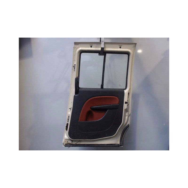 PORTE COULISSANTE DROITE FIAT DOBLO 2006-