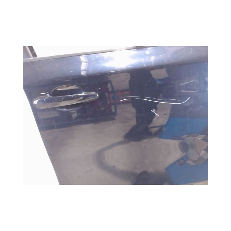 PORTE AVANT DROIT B.M.W. SERIE 1