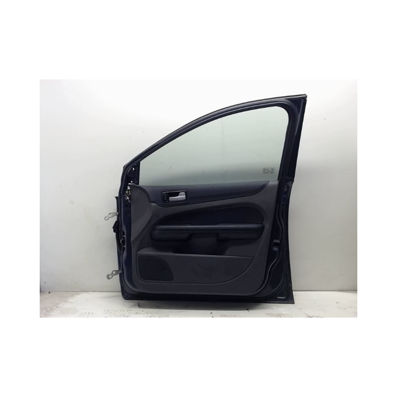 PORTE AVANT DROIT FORD FOCUS