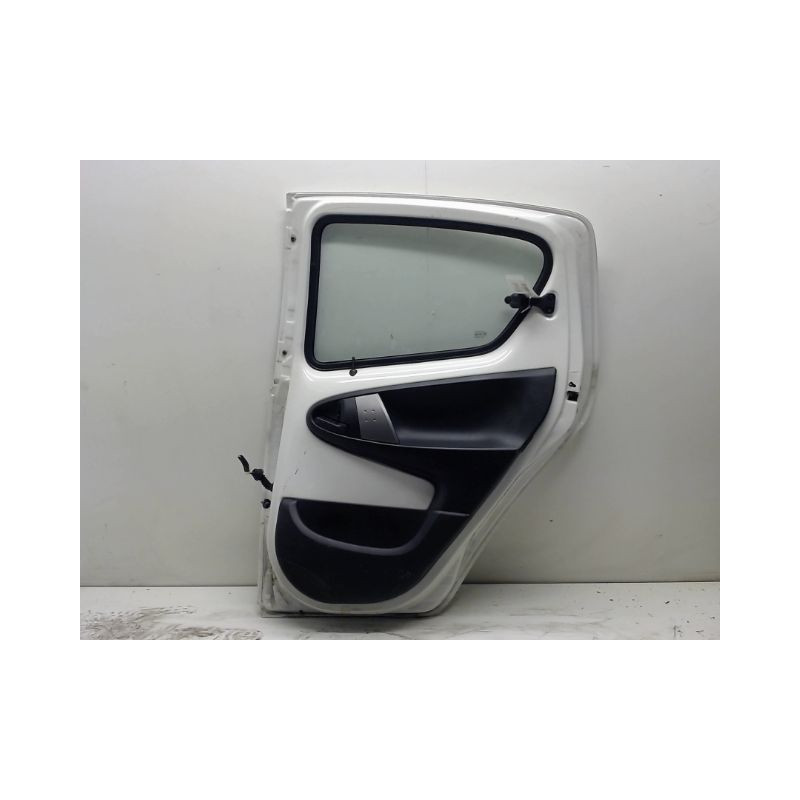 PORTE ARRIERE DROIT TOYOTA AYGO