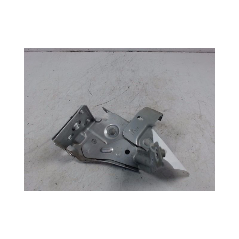 SUPPORT AILE AVG RENAULT MEGANE III ESTATE 09-