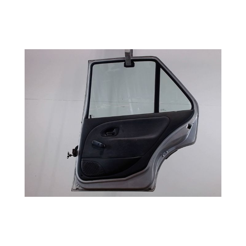 PORTE ARRIERE DROIT CITROEN SAXO 99-