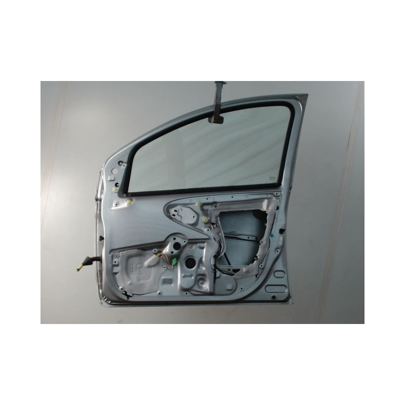 PORTE AVANT GAUCHE TOYOTA AYGO