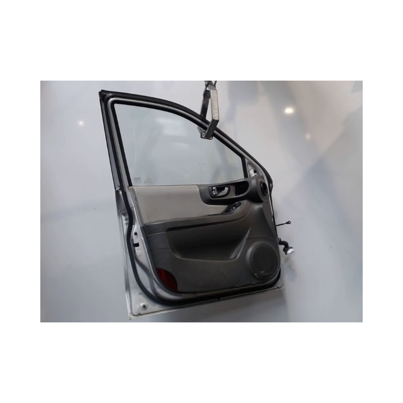 PORTE AVANT GAUCHE HYUNDAI SANTAFE