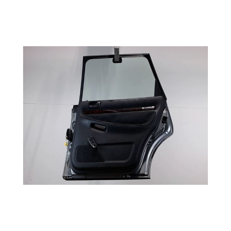 PORTE ARRIERE DROIT AUDI A4 AVANT 96-99