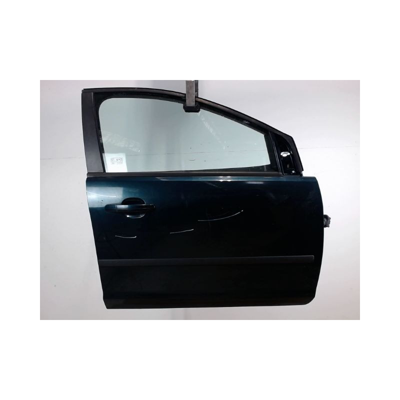 PORTE AVANT DROIT FORD FOCUS 04-07