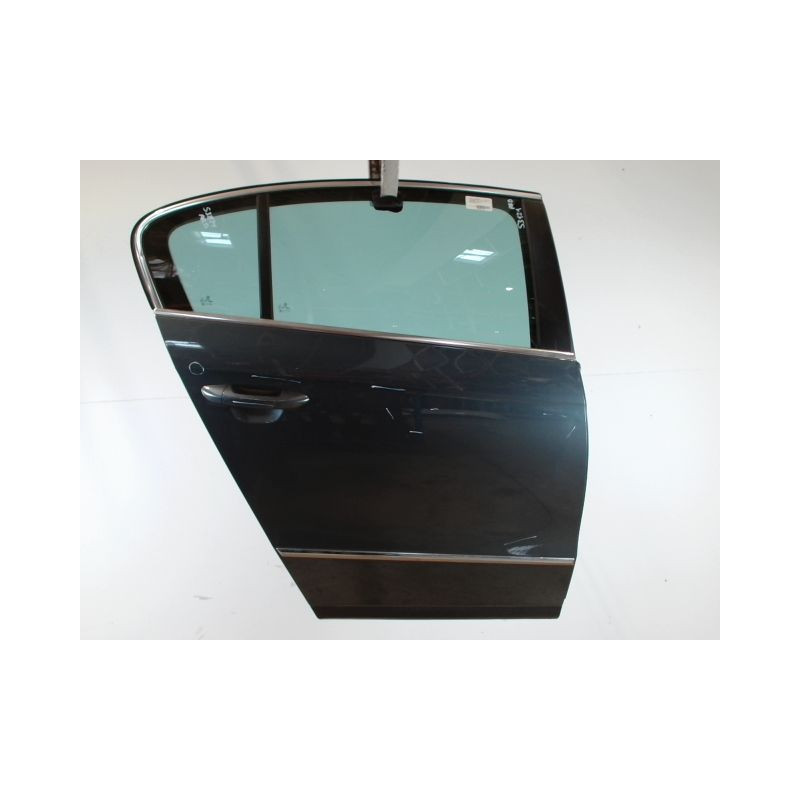 PORTE ARRIERE DROIT VOLKSWAGEN PASSAT 5 2.0 TDI - 16V TURBO